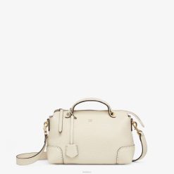Fendi mujer bolso boston camelia selleria con pespuntes oversize 2LH8E731 accesorios beige