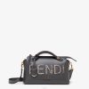 Fendi mujer bolso boston de piel y elaphe 2LH8E844 accesorios gris