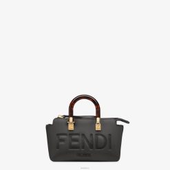 Fendi mujer bolso boston pequeño de piel 2LH8E684 accesorios negro